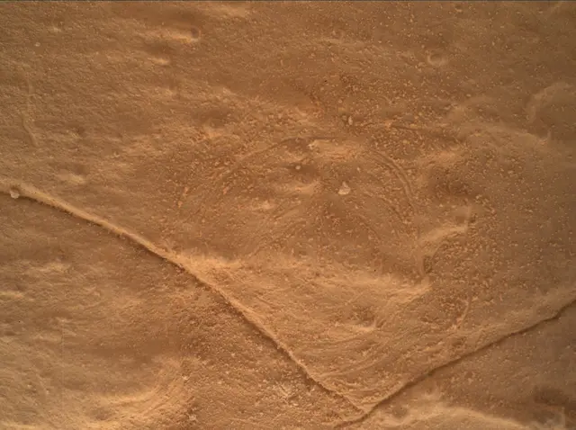 Sol 4130: Mars Hand Lens Imager (MAHLI)