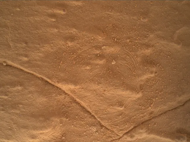 Sol 4130: Mars Hand Lens Imager (MAHLI)
