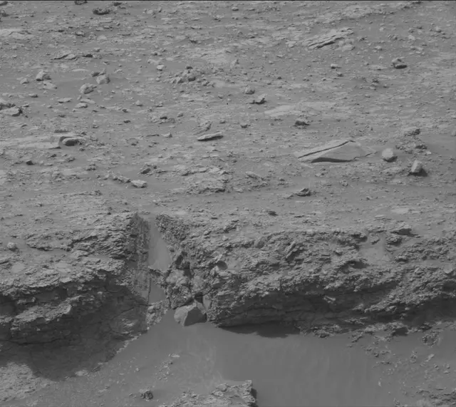 Sol 4132: Mast Camera (Mastcam)