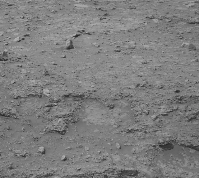 Sol 4132: Mast Camera (Mastcam)