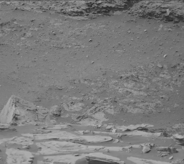 Sol 4132: Mast Camera (Mastcam)
