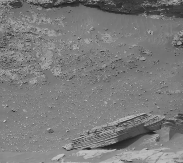 Sol 4132: Mast Camera (Mastcam)