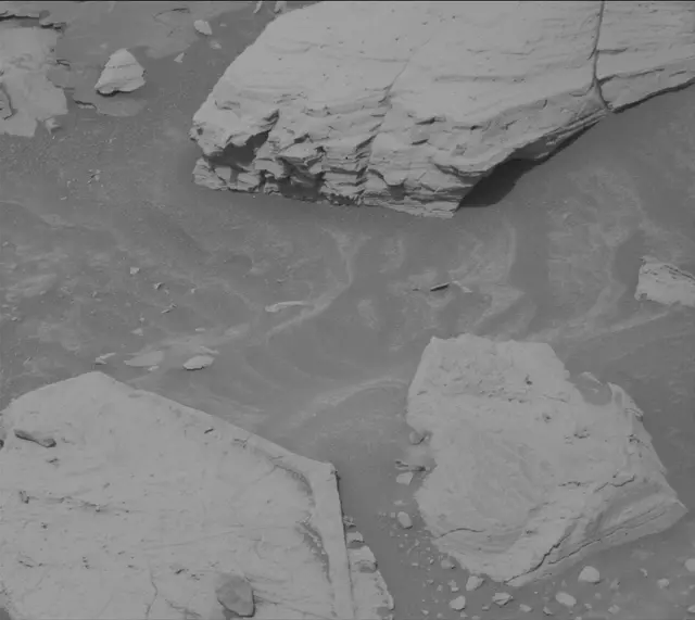 Sol 4132: Mast Camera (Mastcam)