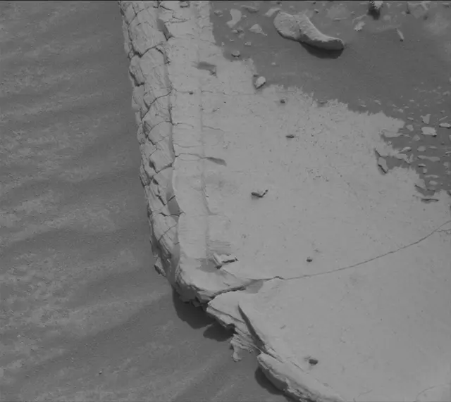 Sol 4132: Mast Camera (Mastcam)