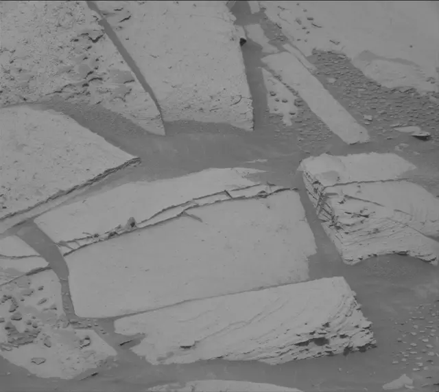 Sol 4132: Mast Camera (Mastcam)