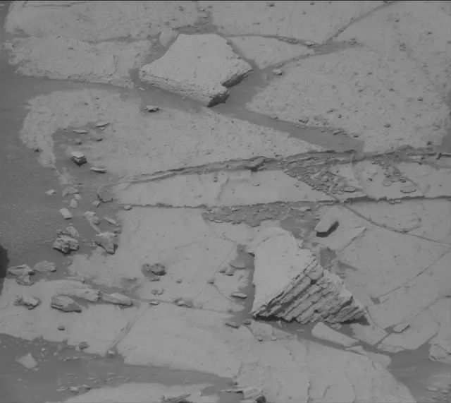Sol 4132: Mast Camera (Mastcam)