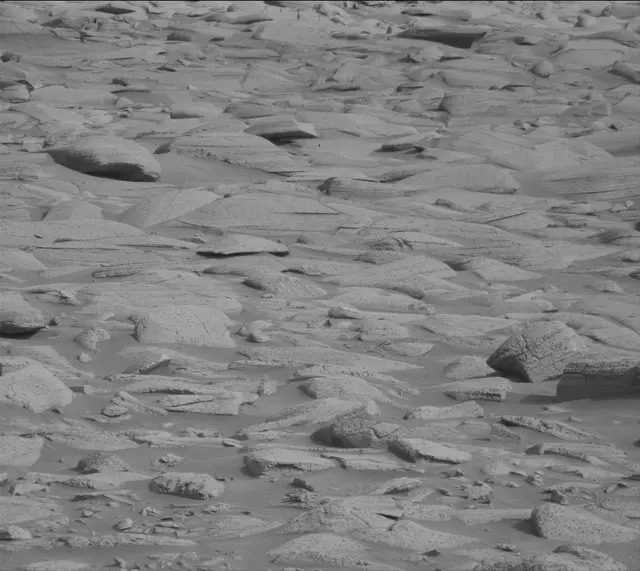 Sol 4132: Mast Camera (Mastcam)