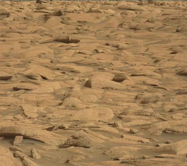 Sol 4132: Mast Camera (Mastcam)