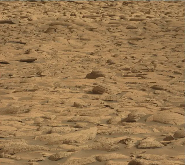 Sol 4132: Mast Camera (Mastcam)
