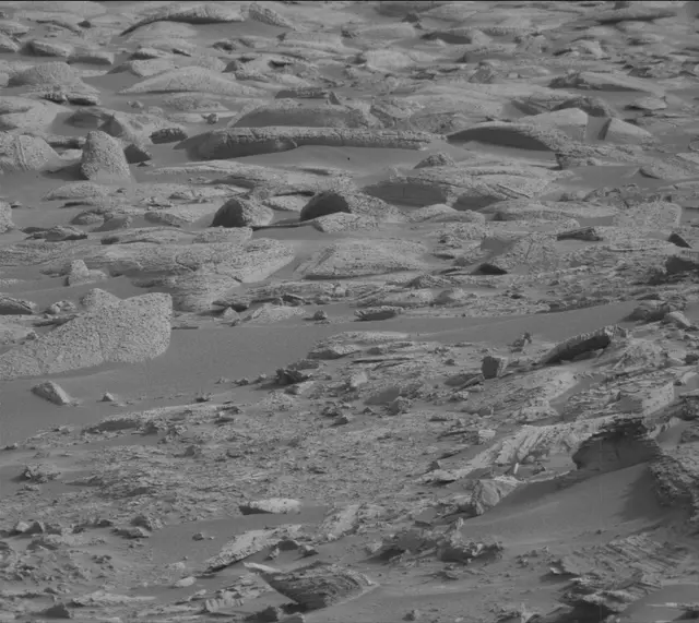 Sol 4132: Mast Camera (Mastcam)