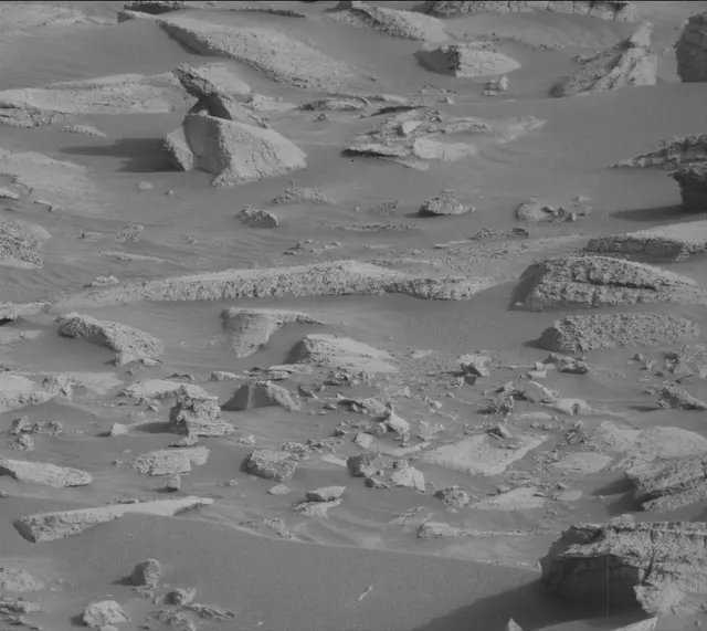 Sol 4132: Mast Camera (Mastcam)
