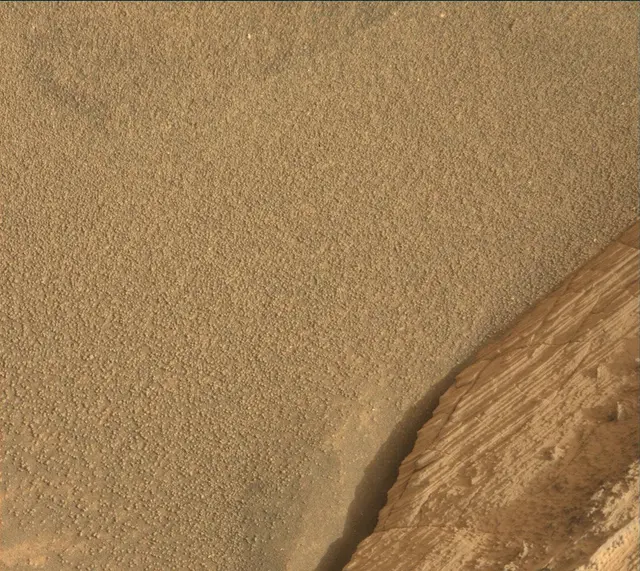 Sol 4132: Mast Camera (Mastcam)