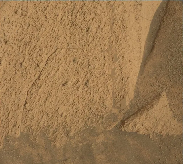 Sol 4132: Mast Camera (Mastcam)