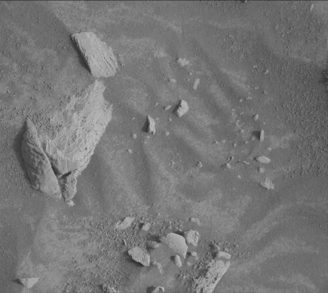 Sol 4132: Mast Camera (Mastcam)