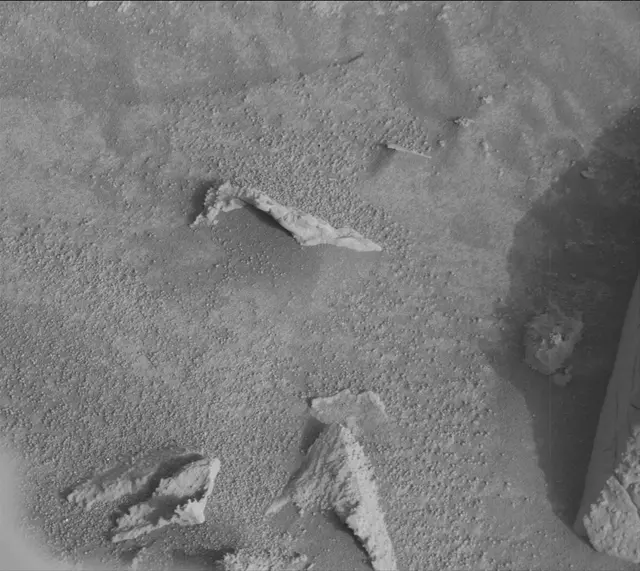 Sol 4132: Mast Camera (Mastcam)