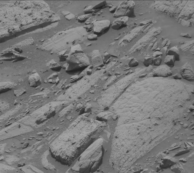 Sol 4134: Mast Camera (Mastcam)