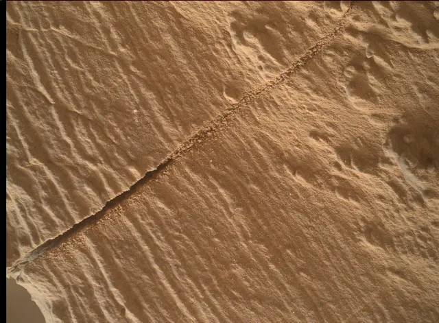 Sol 4134: Mars Hand Lens Imager (MAHLI)