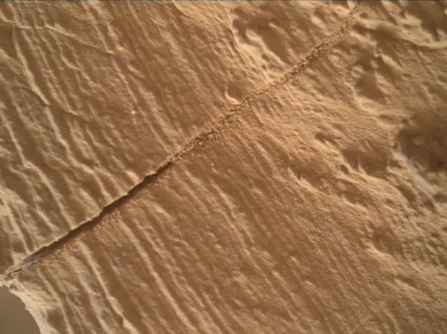 Sol 4134: Mars Hand Lens Imager (MAHLI)