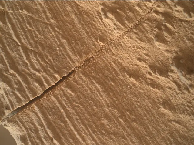 Sol 4134: Mars Hand Lens Imager (MAHLI)