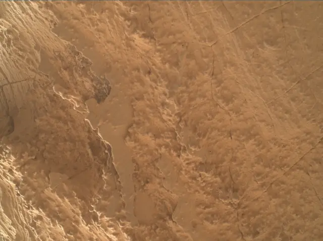 Sol 4134: Mars Hand Lens Imager (MAHLI)
