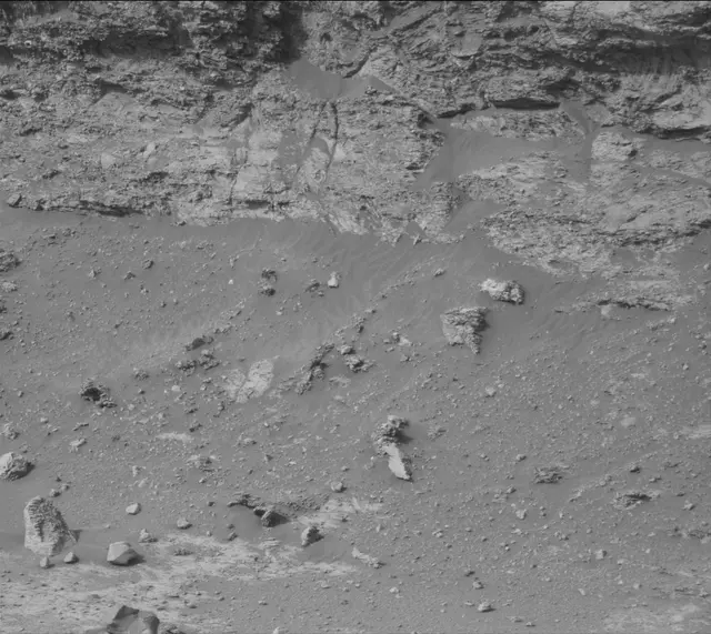 Sol 4135: Mast Camera (Mastcam)