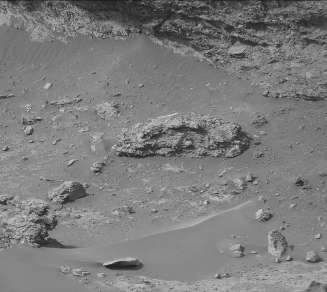 Sol 4135: Mast Camera (Mastcam)