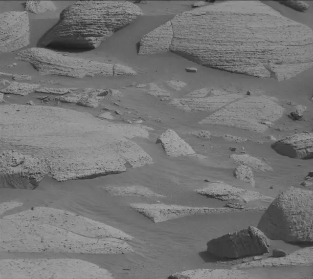 Sol 4135: Mast Camera (Mastcam)