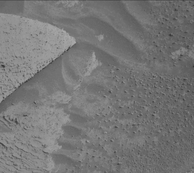 Sol 4135: Mast Camera (Mastcam)