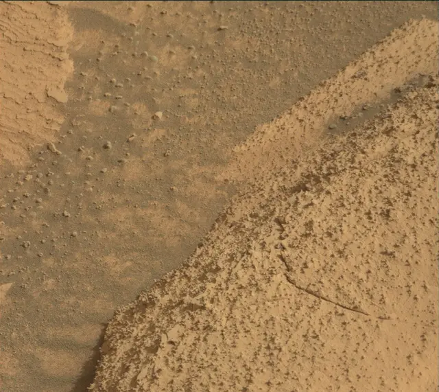 Sol 4135: Mast Camera (Mastcam)