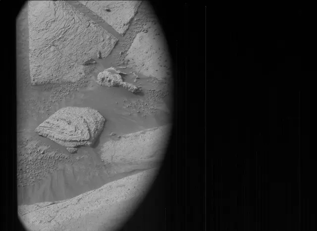Sol 4137: Mast Camera (Mastcam)