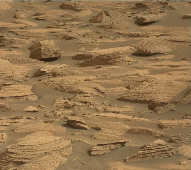 Sol 4137: Mast Camera (Mastcam)
