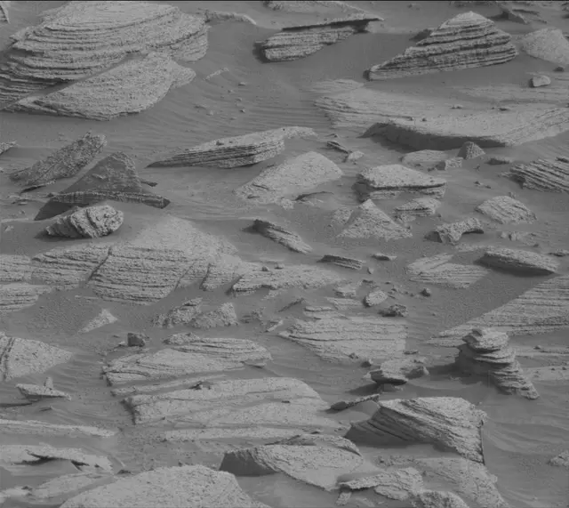 Sol 4137: Mast Camera (Mastcam)