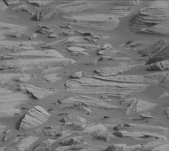 Sol 4137: Mast Camera (Mastcam)