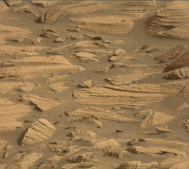 Sol 4137: Mast Camera (Mastcam)