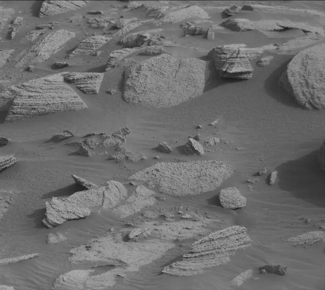Sol 4137: Mast Camera (Mastcam)