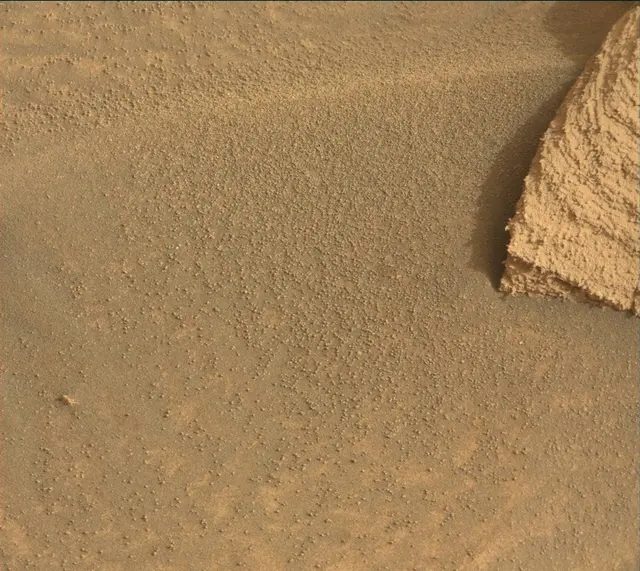 Sol 4137: Mast Camera (Mastcam)