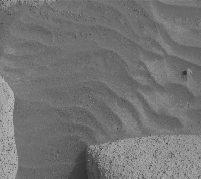 Sol 4137: Mast Camera (Mastcam)