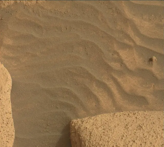 Sol 4137: Mast Camera (Mastcam)