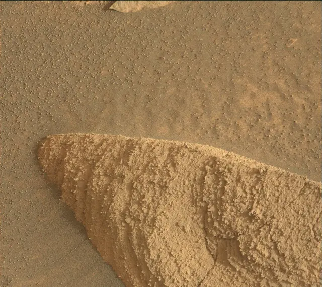 Sol 4137: Mast Camera (Mastcam)