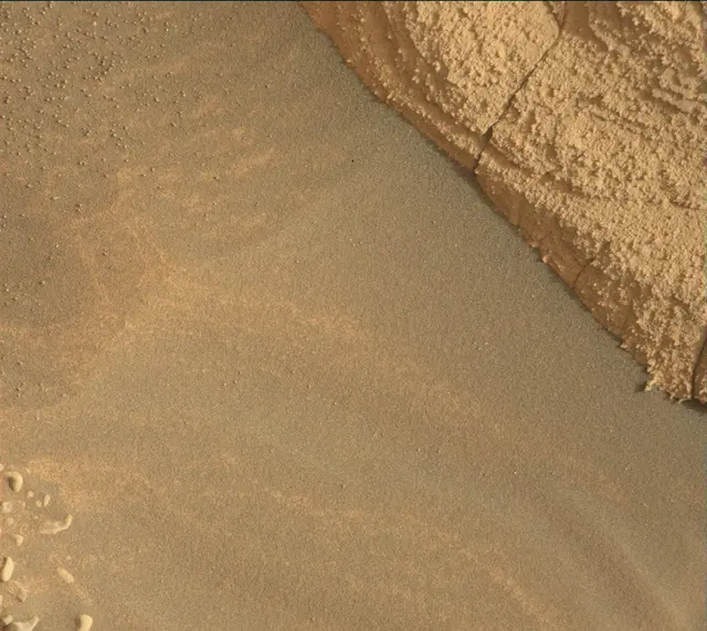 Sol 4137: Mast Camera (Mastcam)