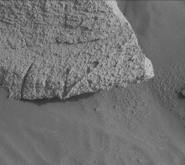 Sol 4137: Mast Camera (Mastcam)