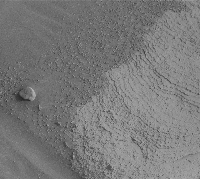 Sol 4137: Mast Camera (Mastcam)