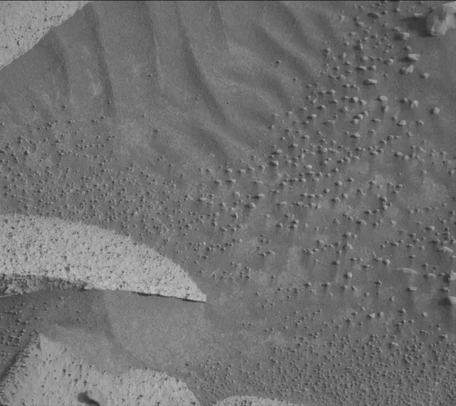 Sol 4137: Mast Camera (Mastcam)