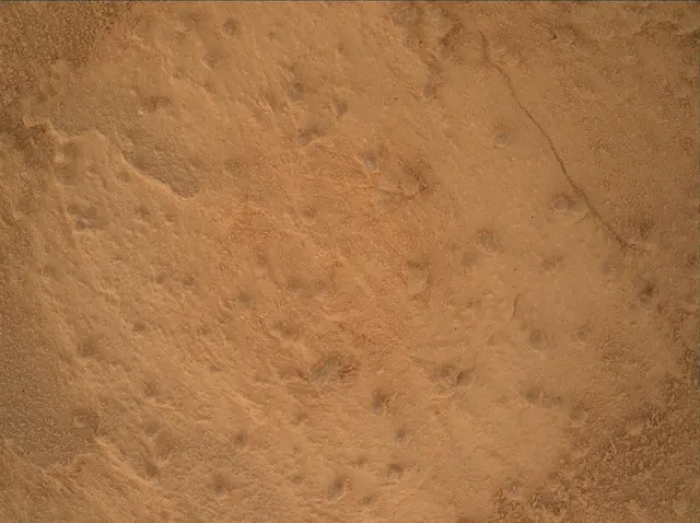 Sol 4137: Mars Hand Lens Imager (MAHLI)
