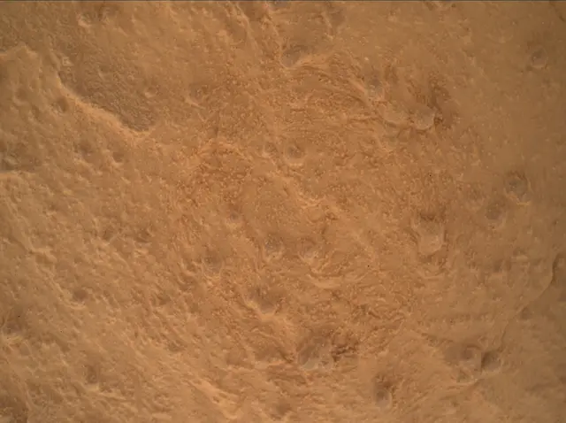 Sol 4137: Mars Hand Lens Imager (MAHLI)