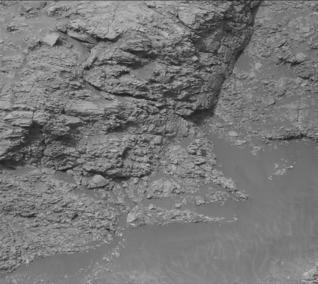 Sol 4138: Mast Camera (Mastcam)