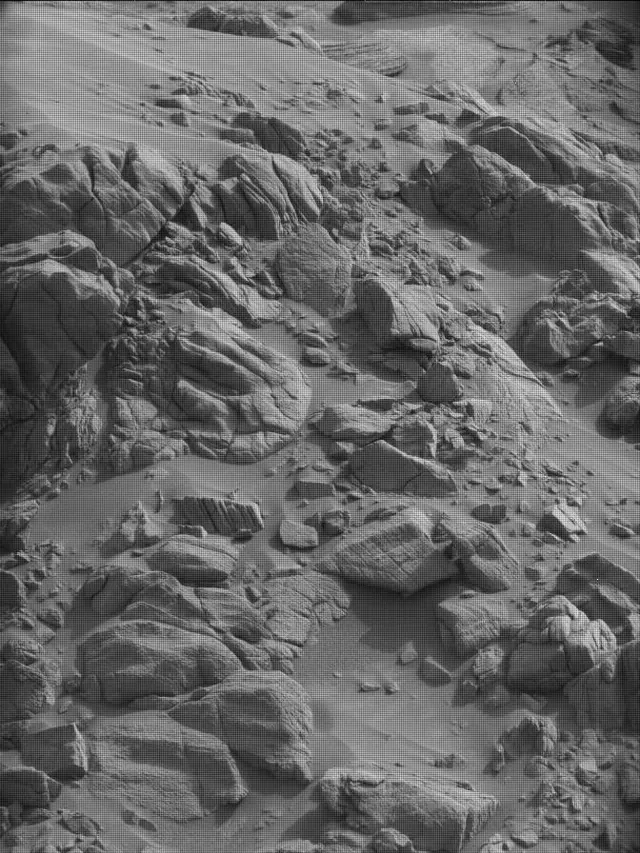 Sol 4139: Mast Camera (Mastcam)