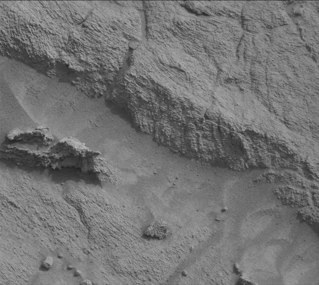 Sol 4139: Mast Camera (Mastcam)