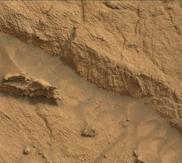 Sol 4139: Mast Camera (Mastcam)
