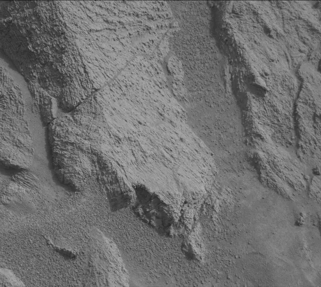 Sol 4139: Mast Camera (Mastcam)